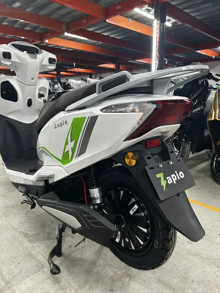 Roxx XL - White Color - image 7