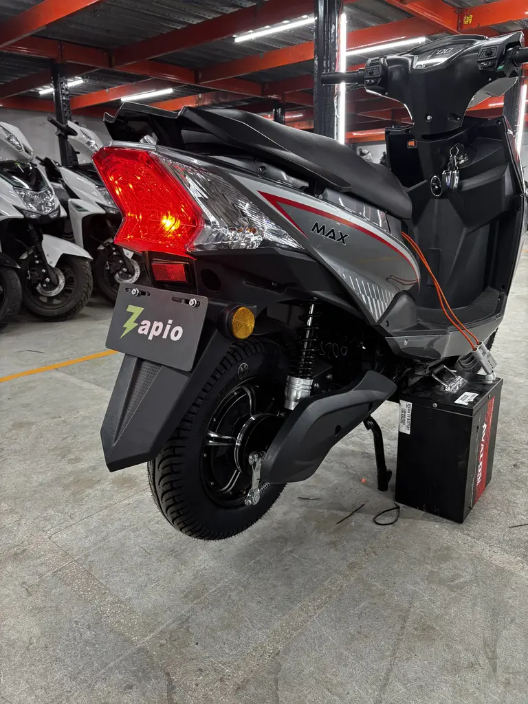 Max - Gray Color - image 2