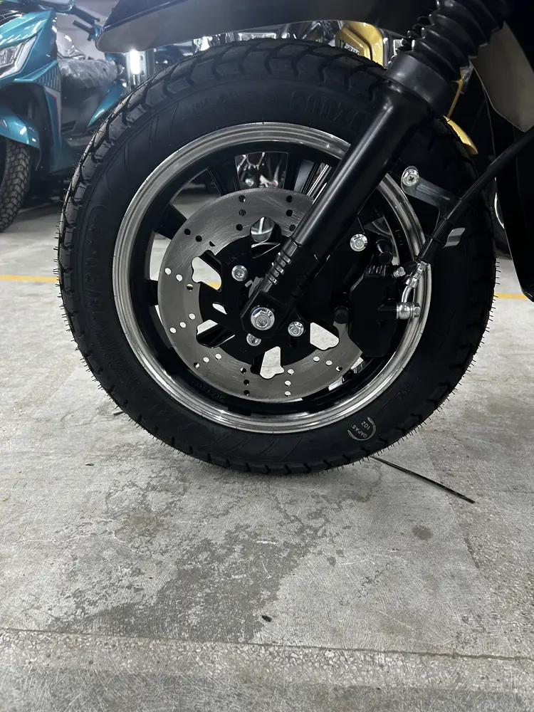 Roxx XL - Black Color - image 4