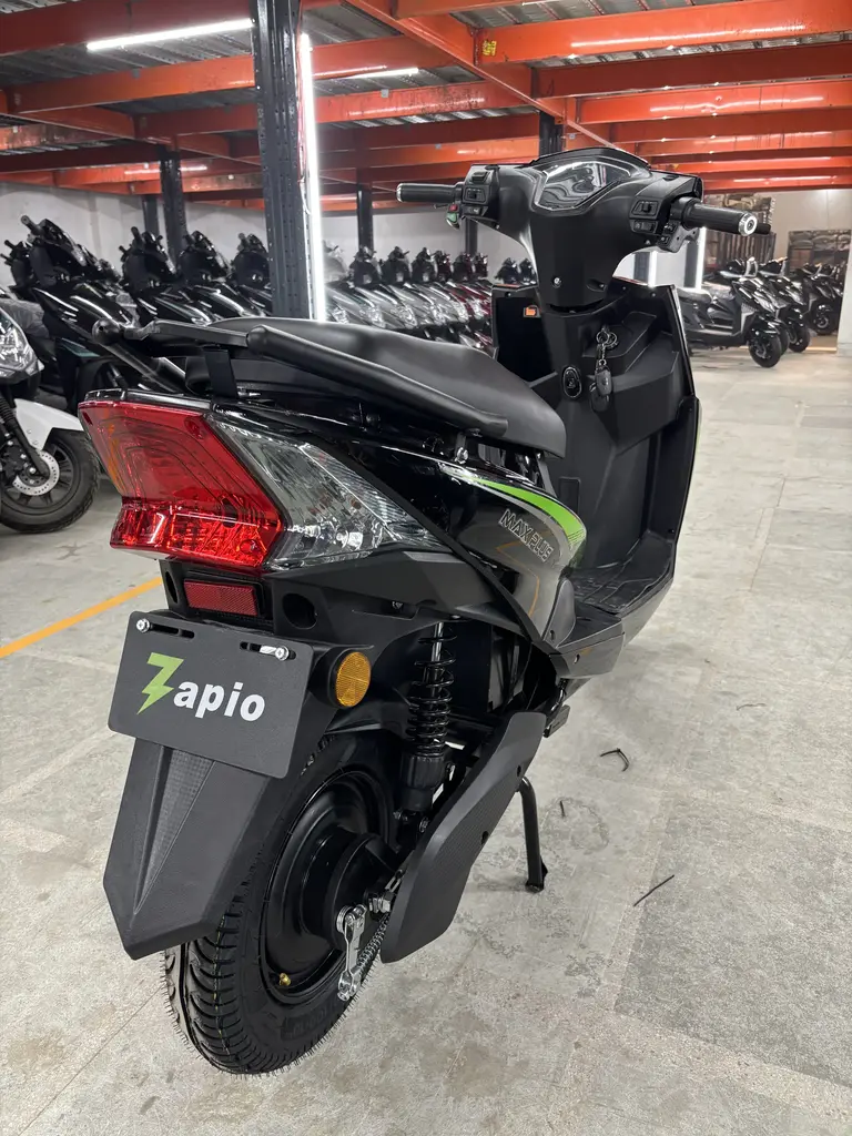 Max Plus - Black Color - image 7