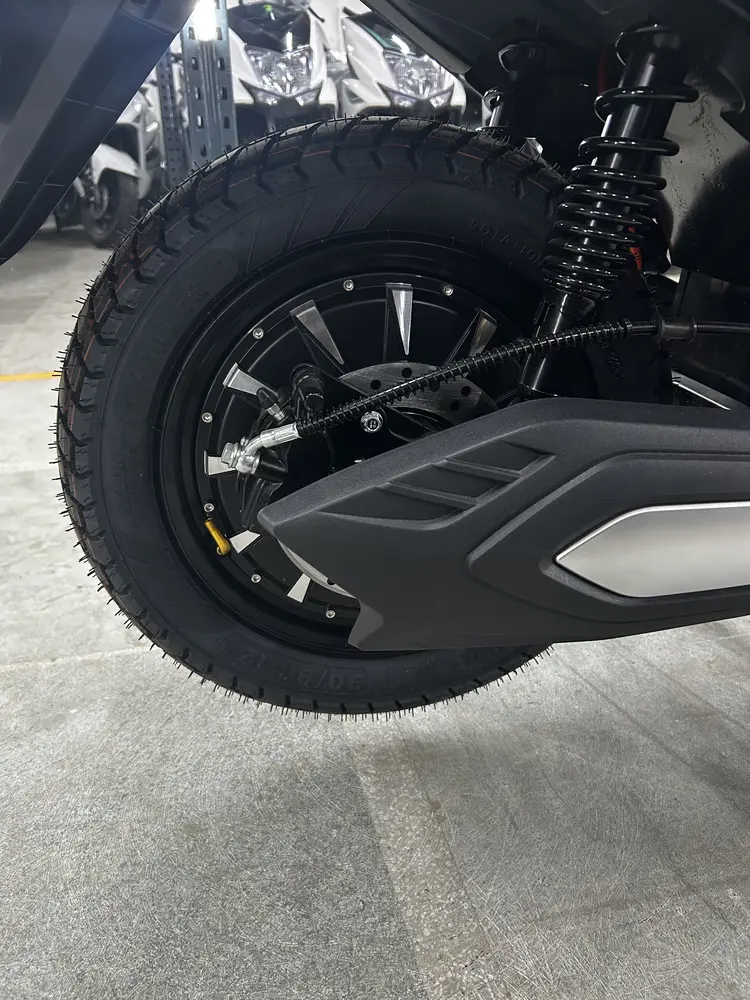 Roxx XL - Black Color - image 7