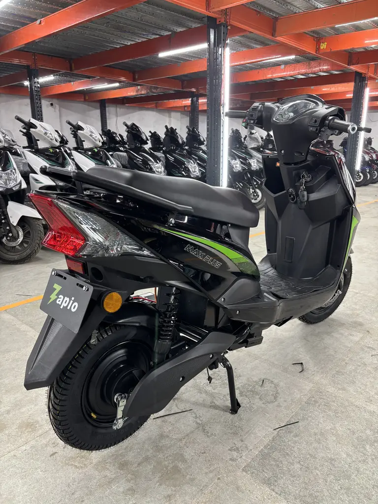 Max Plus - Black Color - image 8